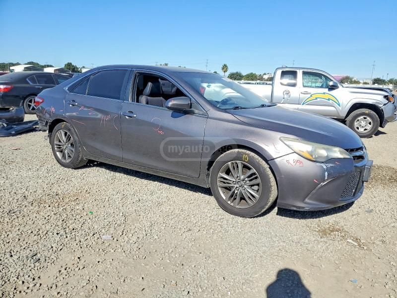 Toyota Camry - фото 6