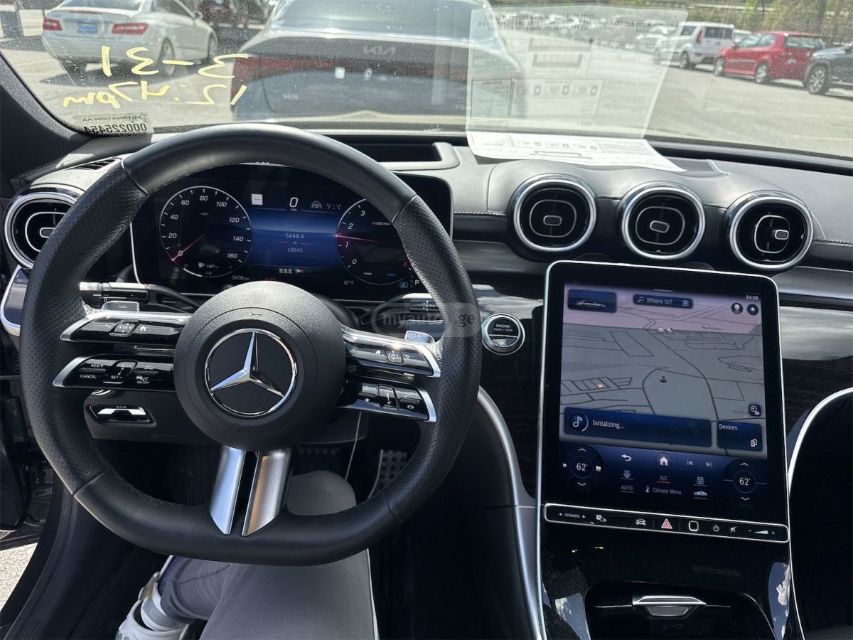 Mercedes-Benz C 300 - фото 8