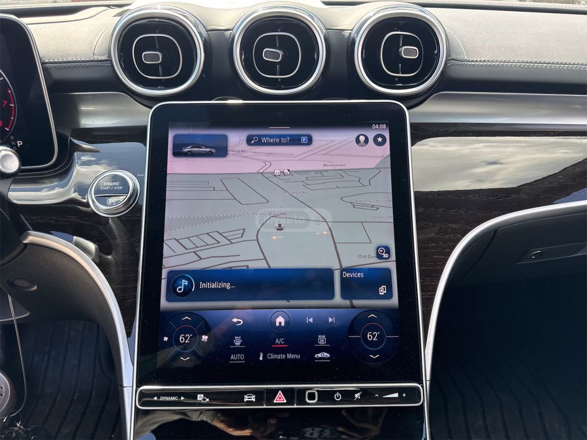 Mercedes-Benz C 300 - фото 9