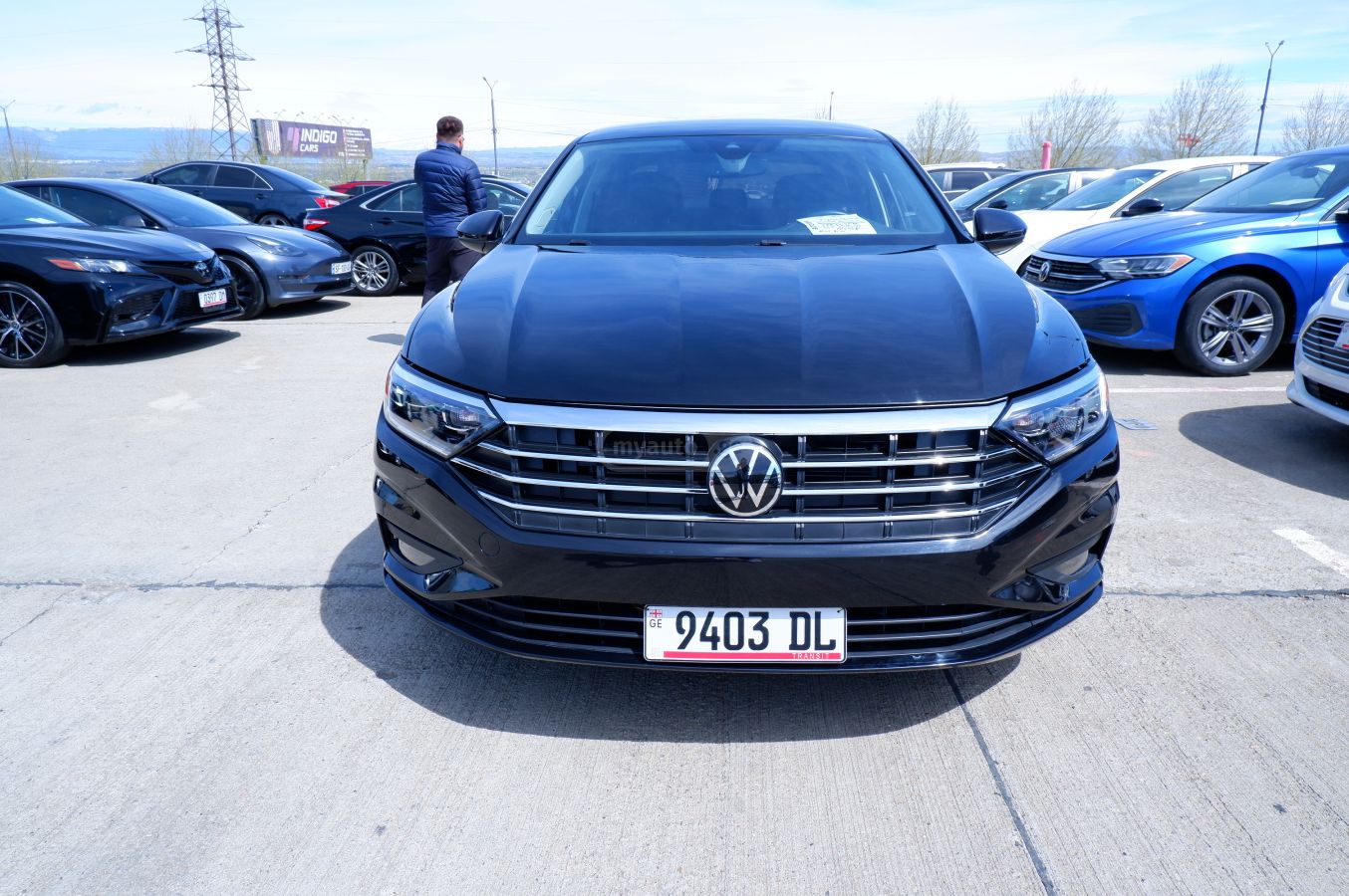 Volkswagen Jetta - фото 2