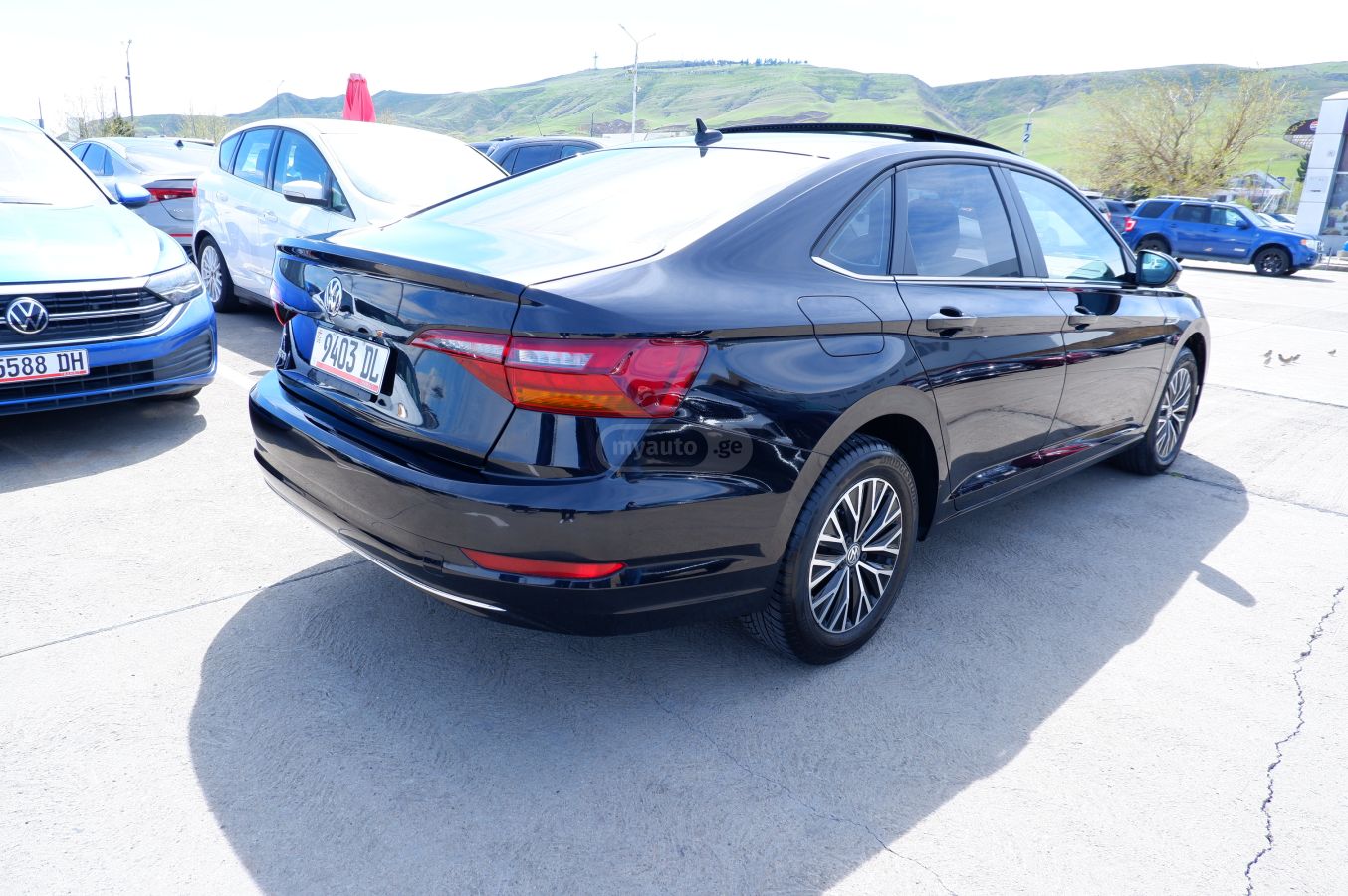 Volkswagen Jetta - фото 5