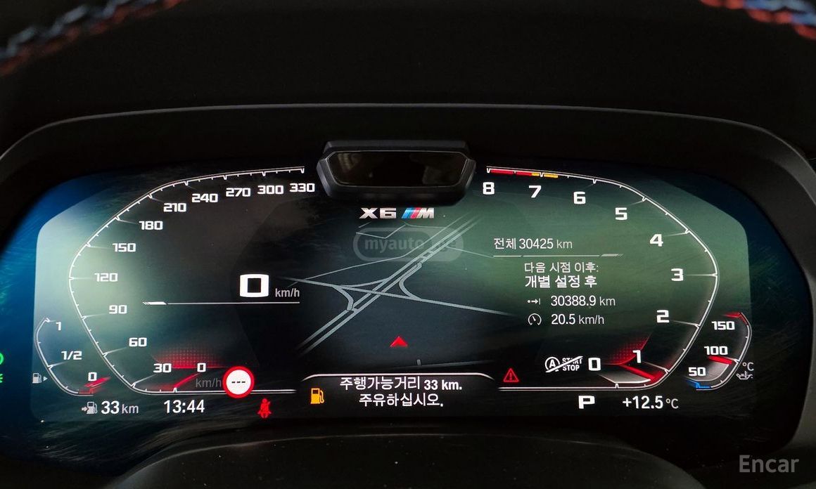 BMW X6 M - фото 8