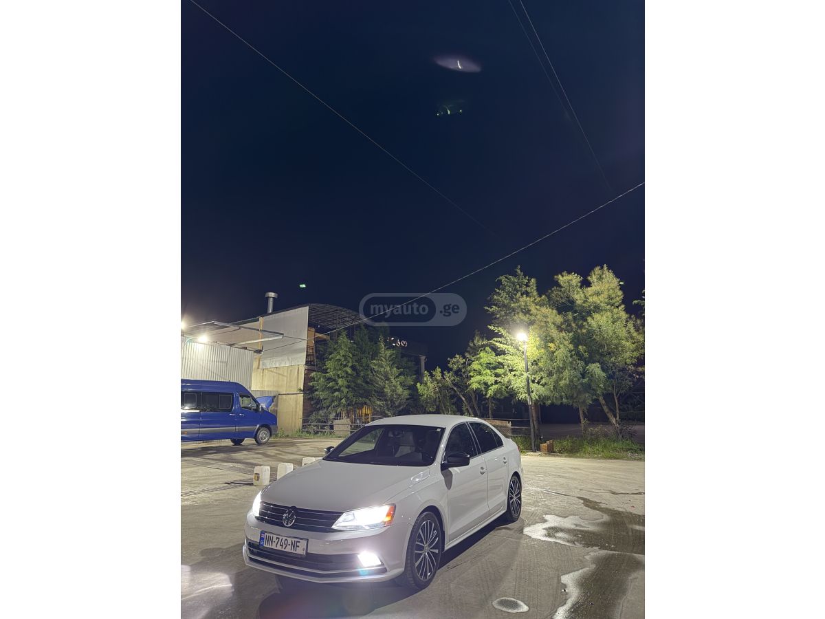 Volkswagen Jetta - фото 11