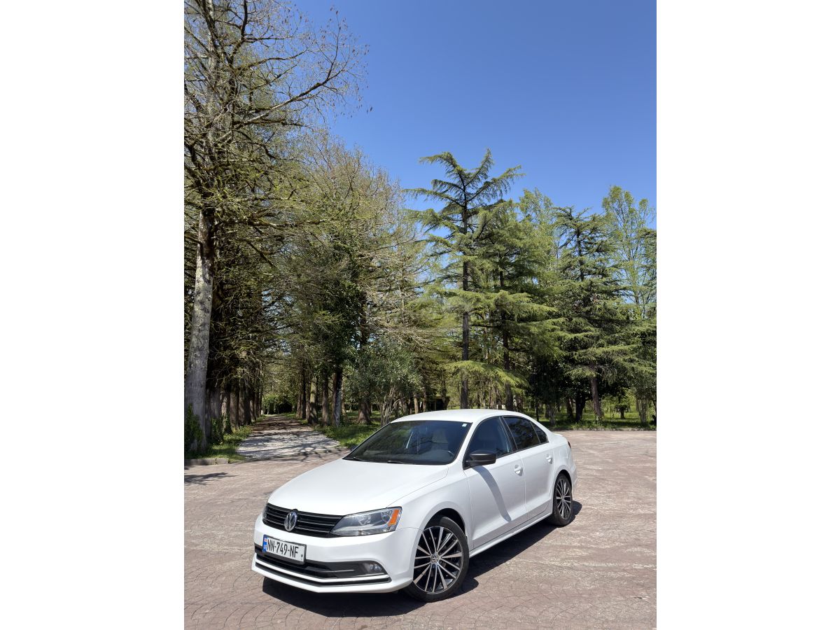 Volkswagen Jetta - фото 3