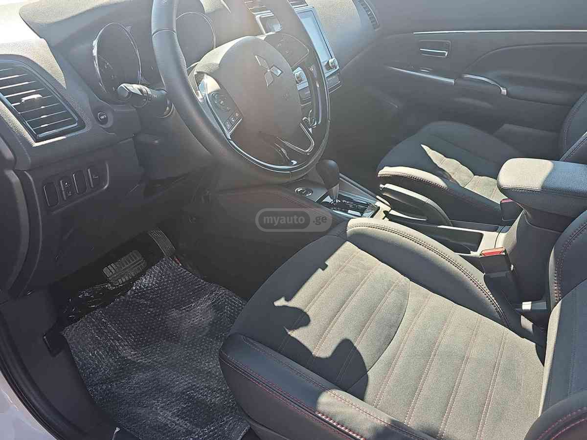 Mitsubishi Mitsubishi Outlander — миниатюра 10