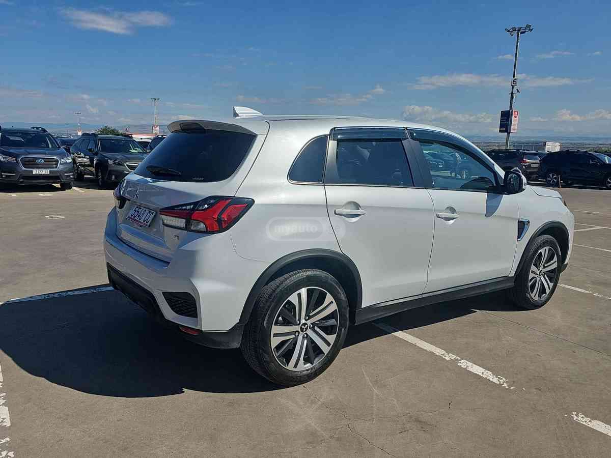 Mitsubishi Mitsubishi Outlander — миниатюра 4