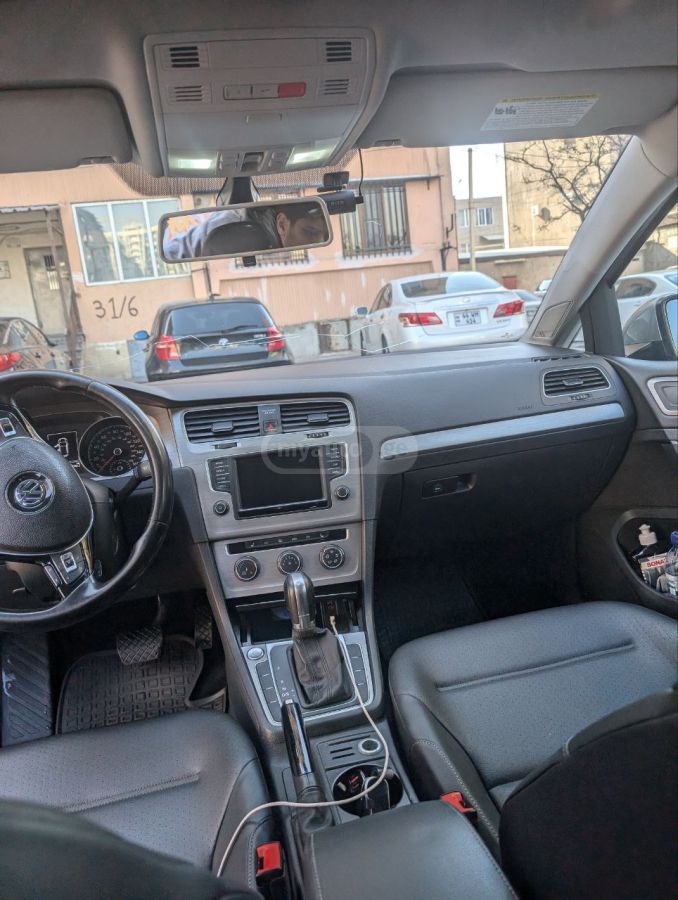 Volkswagen Golf - фото 5