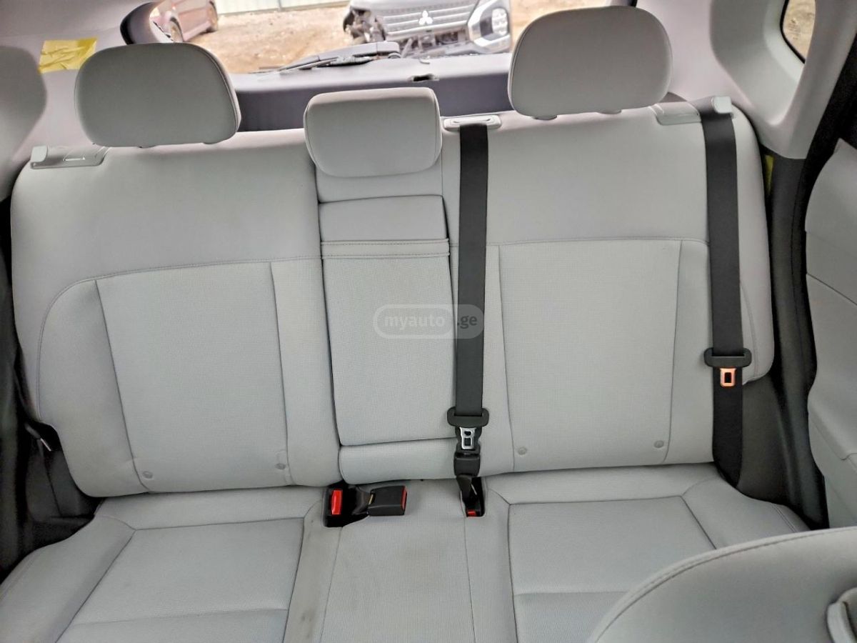 Hyundai kona - фото 10