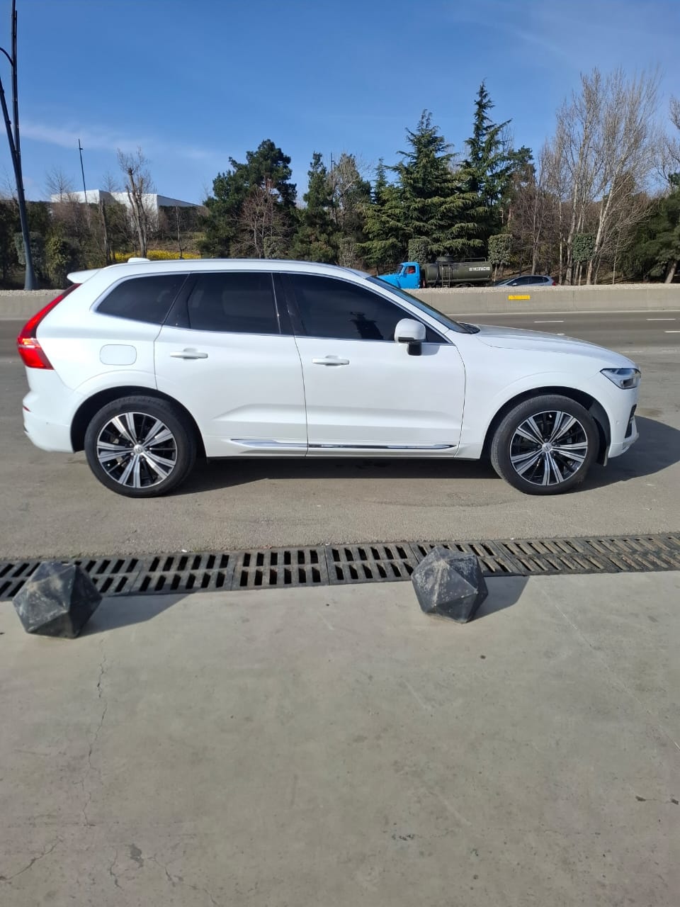 Volvo XC 60 - фото 2