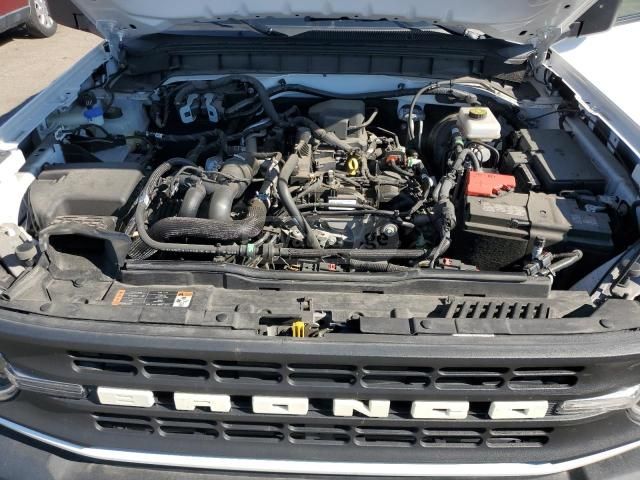 Ford Base 4dr 4x4 Automatic — миниатюра 11