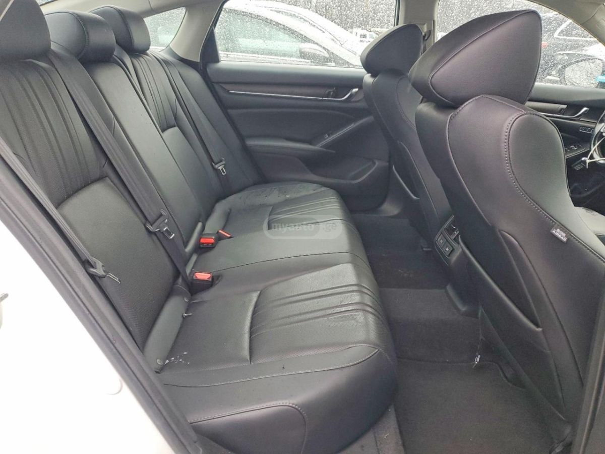 Honda Accord - фото 10