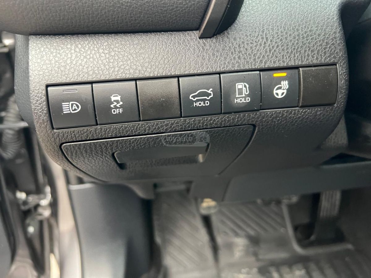 Toyota Camry - фото 11