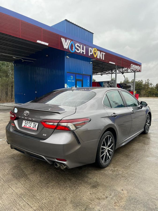 Toyota Camry - фото 6