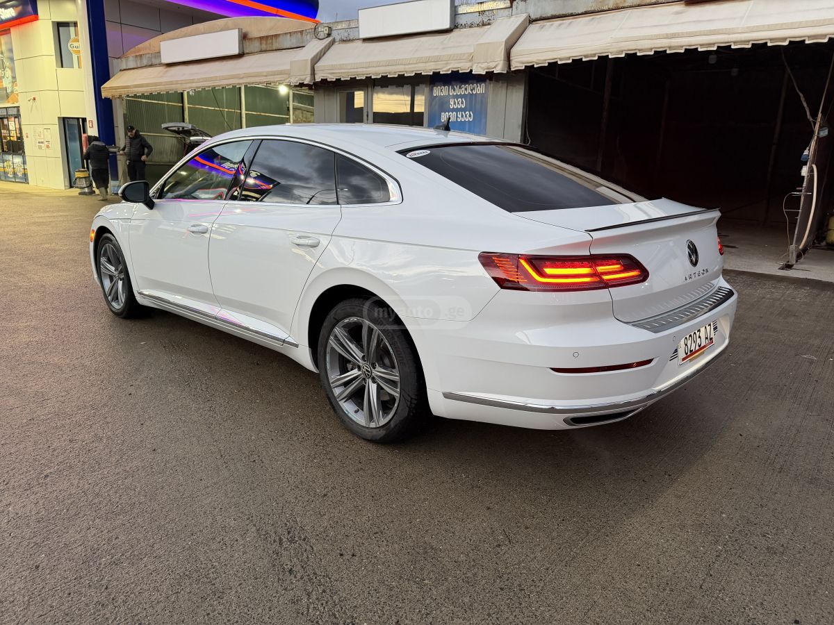 Volkswagen R-LINE — миниатюра 3