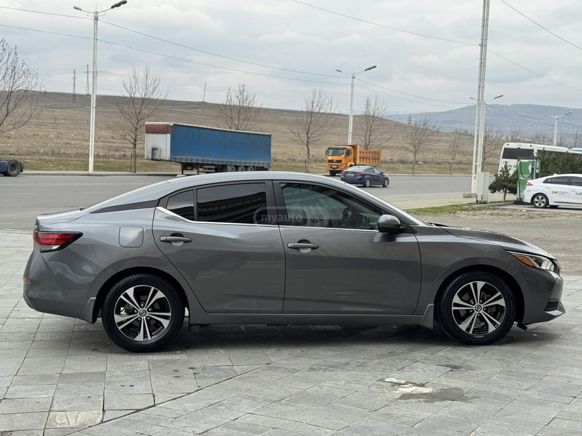 Nissan Sentra - фото 2