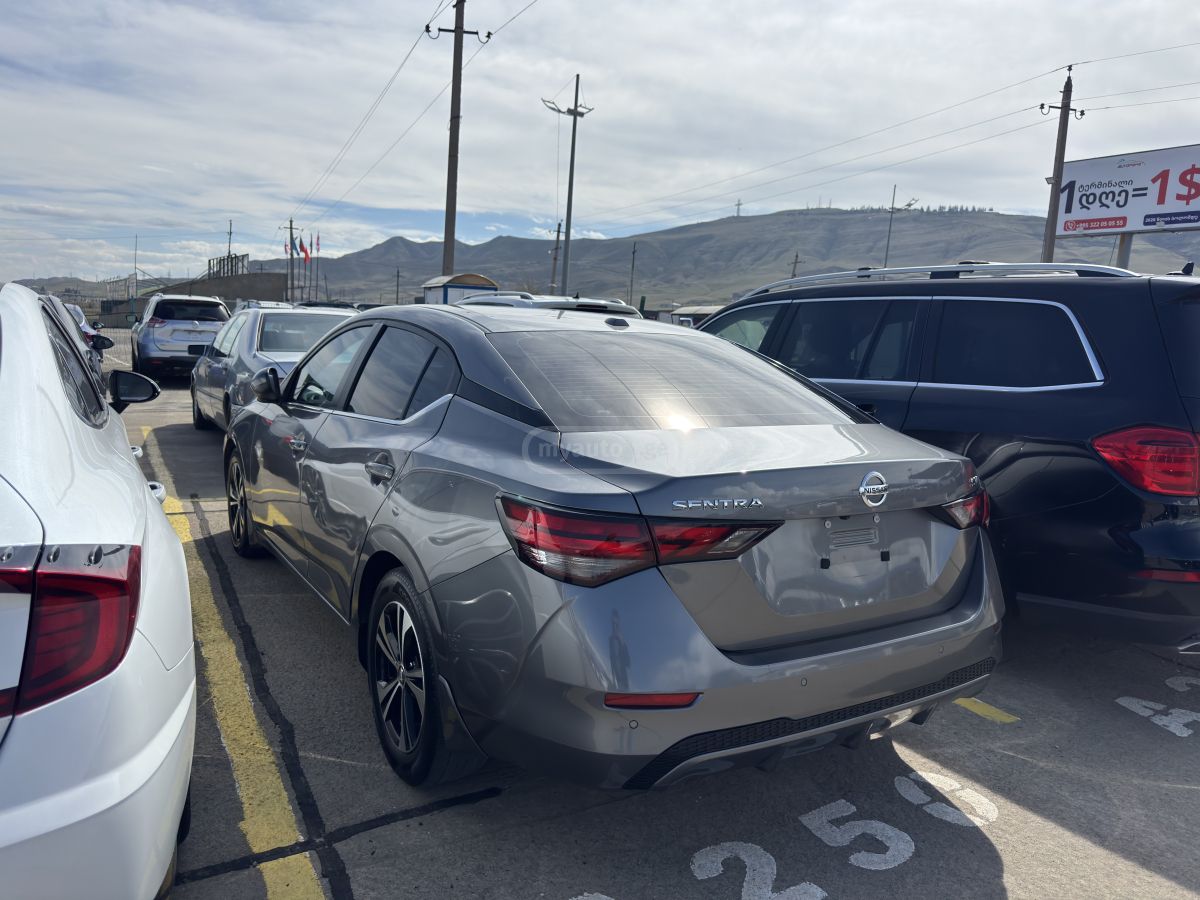 Nissan Sentra - фото 5