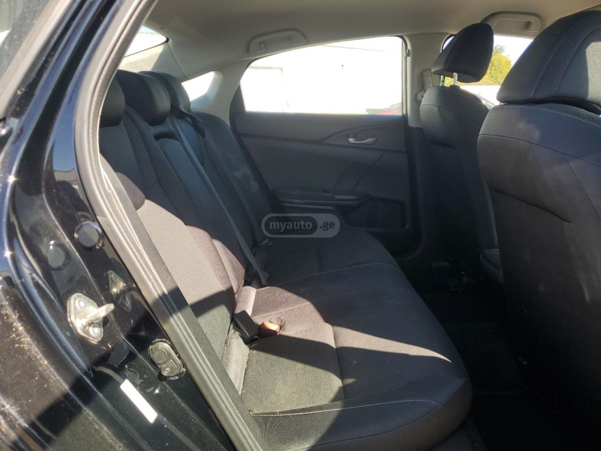 Honda Insight 2020 — миниатюра 10