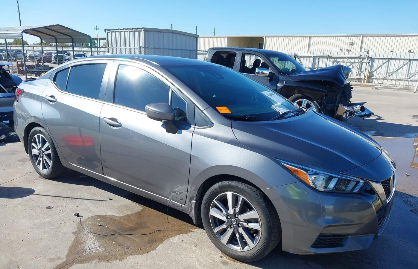 Nissan Versa 1.6 SR 4dr Sedan CVT 2020 — миниатюра 1