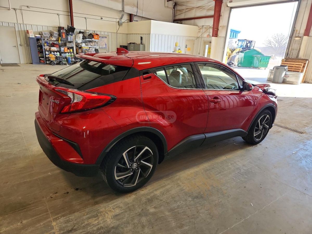 Toyota CHR - фото 2