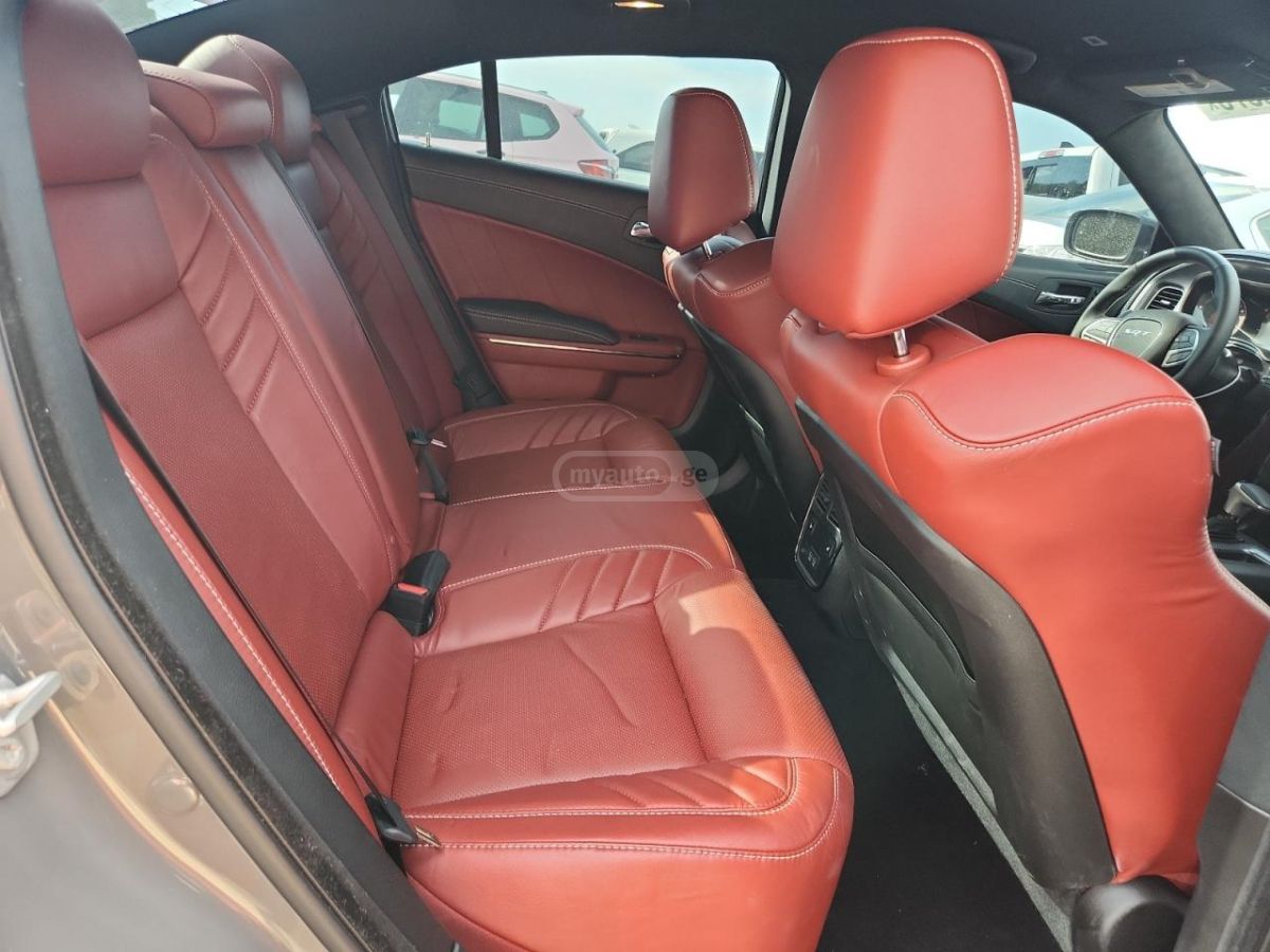 Dodge Charger SRT HELLCAT 2023 — миниатюра 10