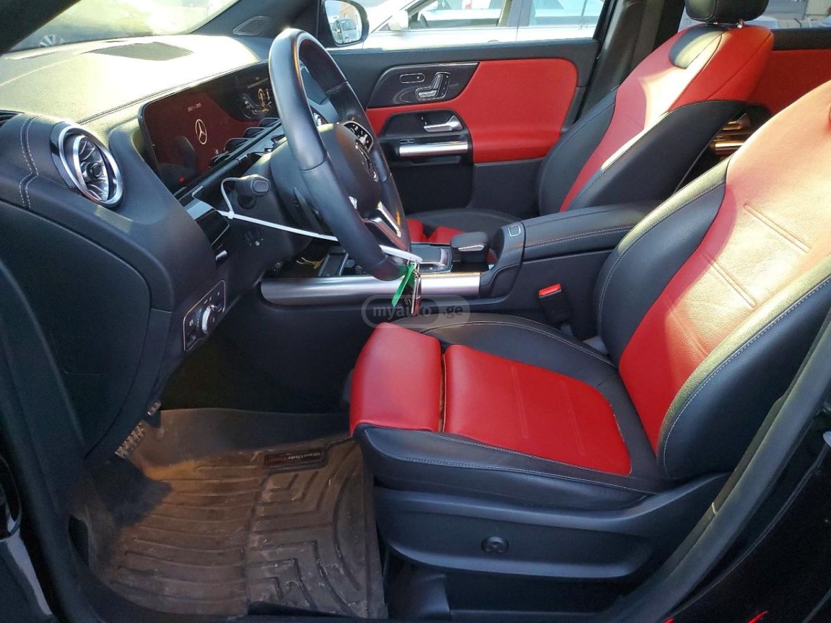 Mercedes-Benz GLA 250 - фото 7