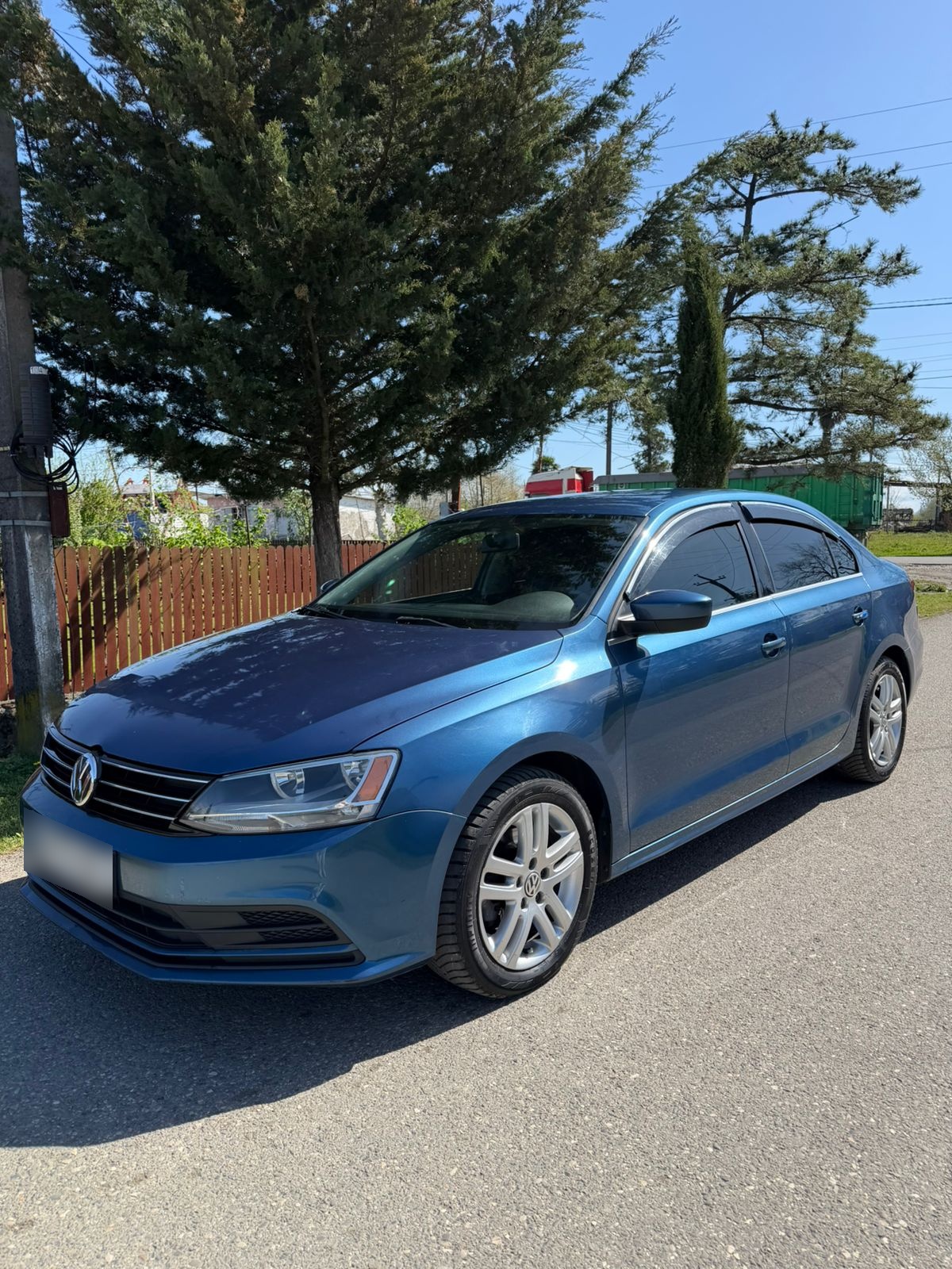 Volkswagen Jetta - фото 1