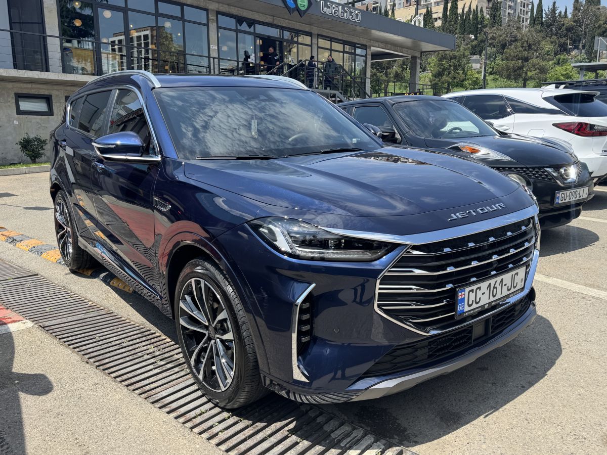 Jetour X70 Plus - фото 2