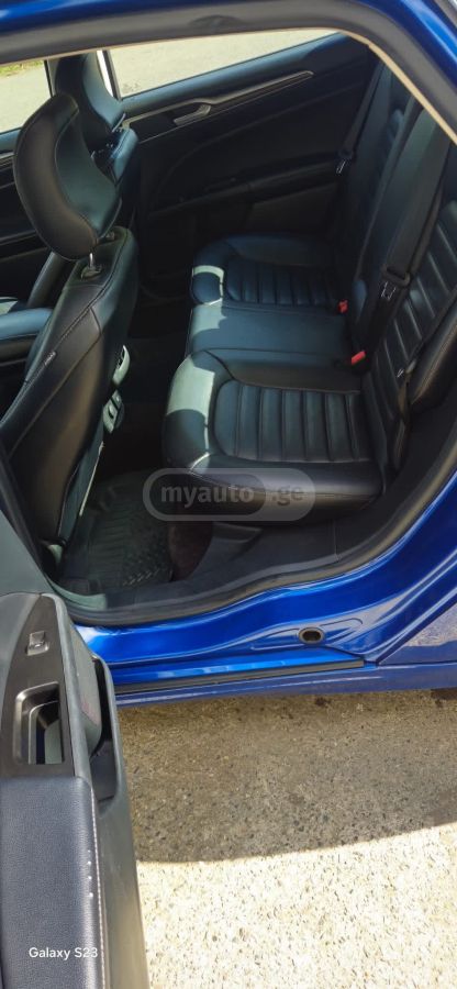 Ford Fusion - фото 4