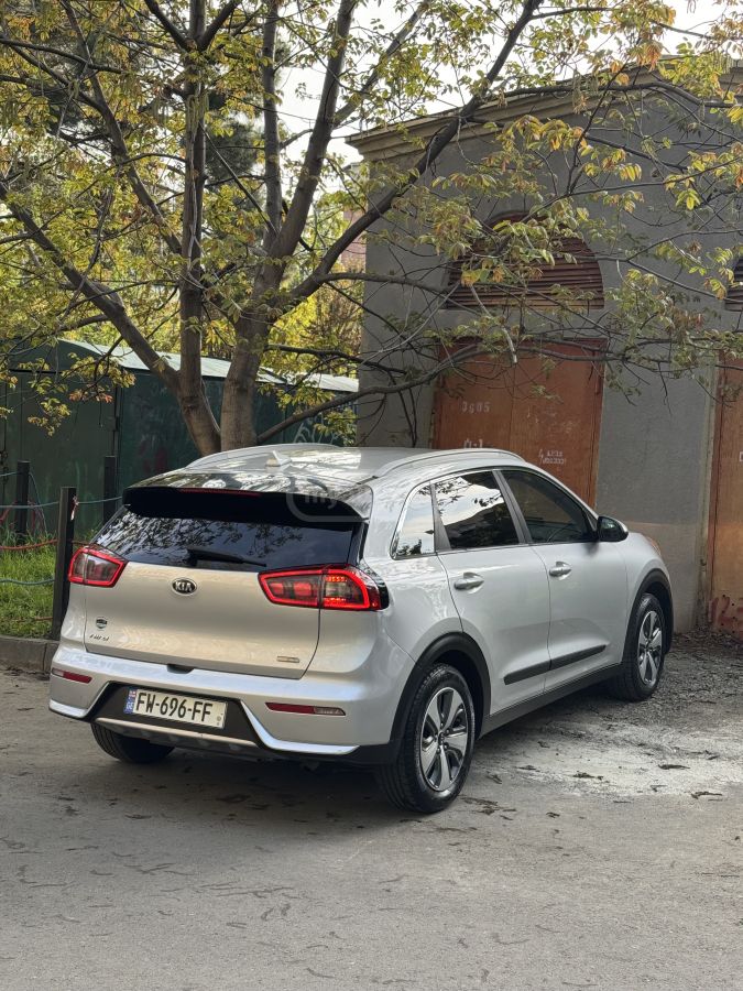 Kia Niro - фото 3