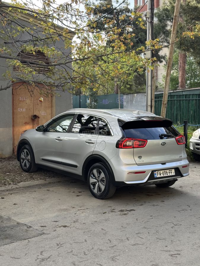 Kia Niro - фото 4