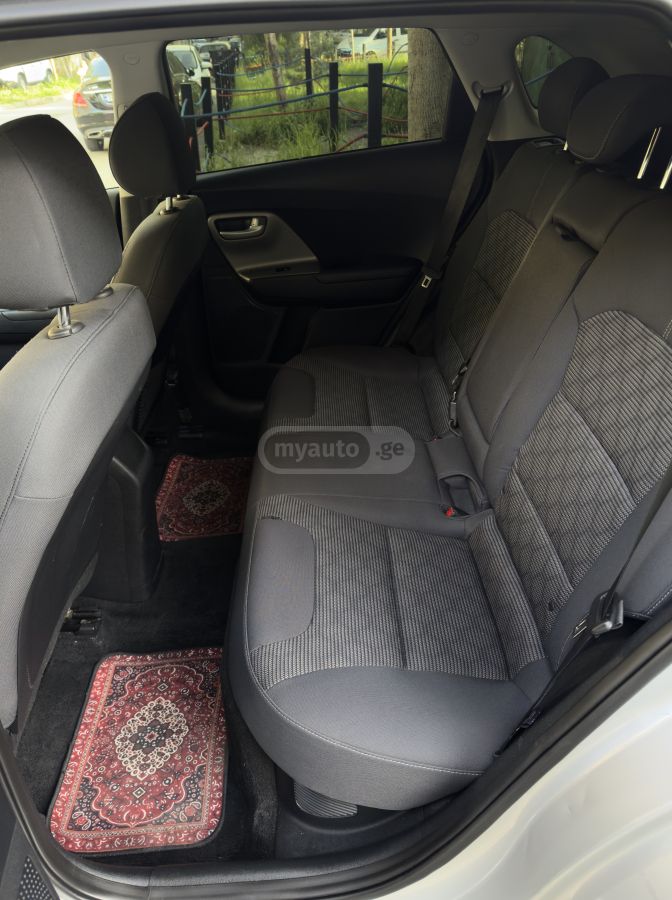 Kia Niro - фото 7