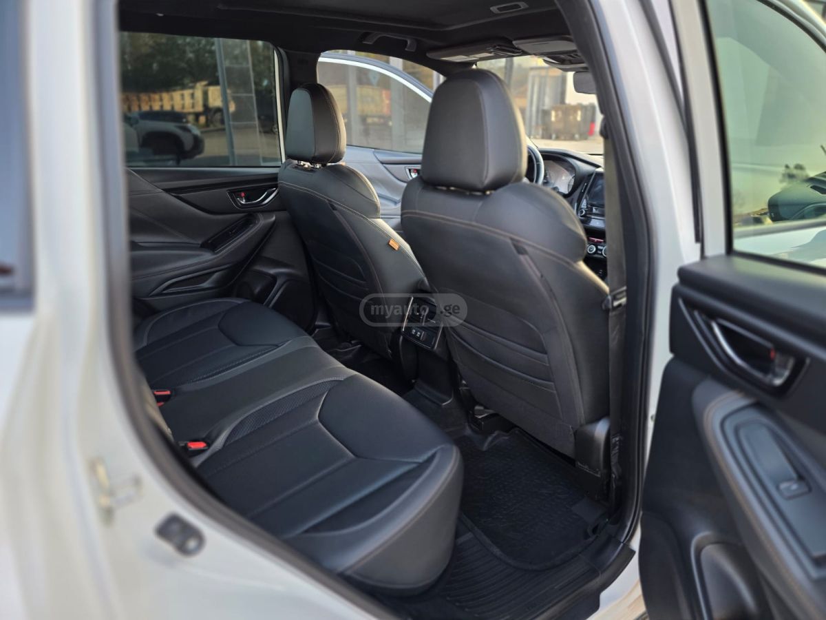 Subaru Forester - фото 8