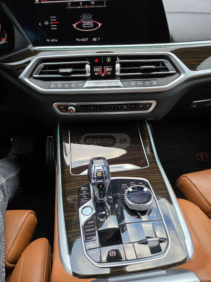 BMW X7 - фото 4