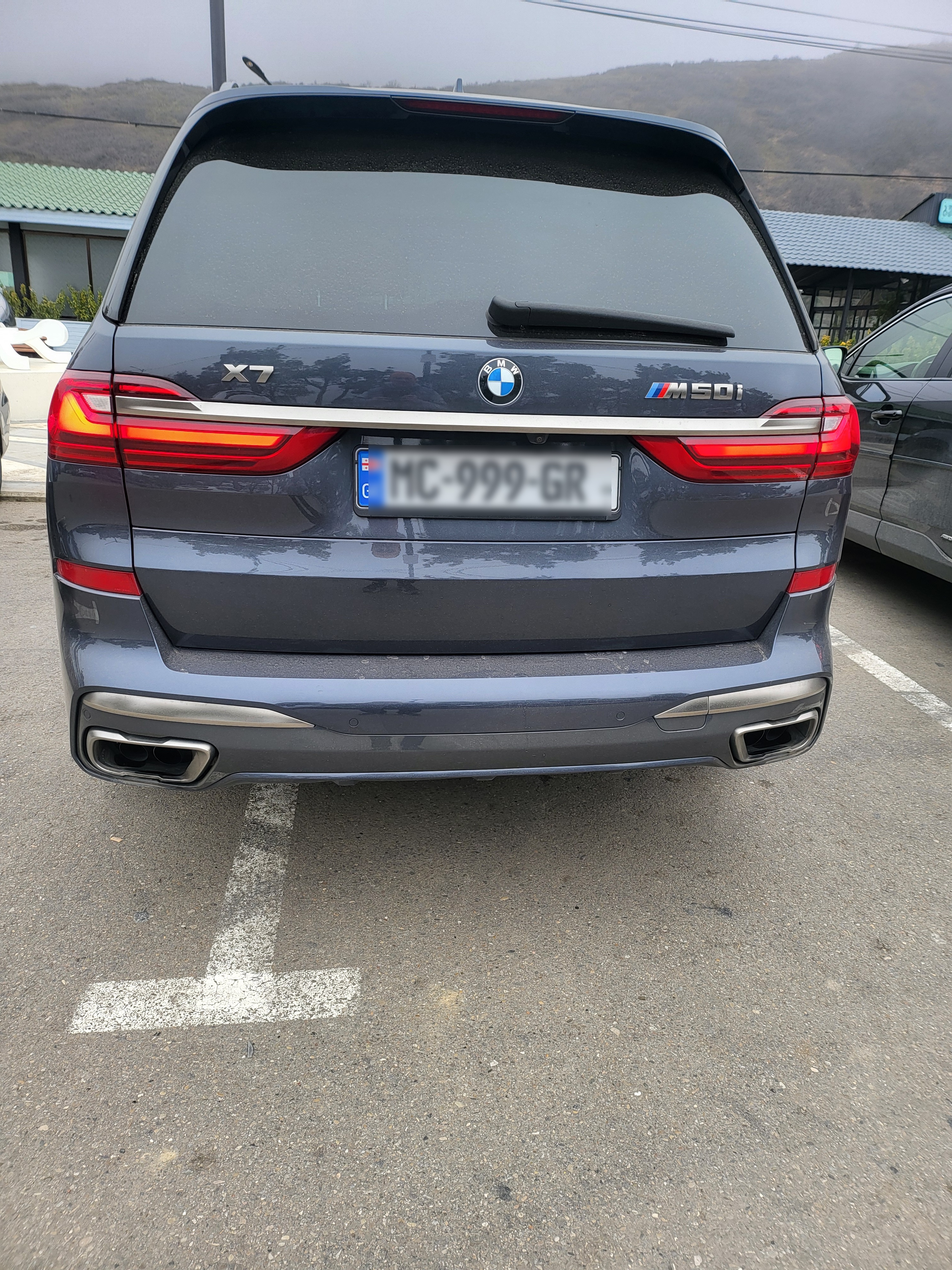 BMW X7 - фото 8
