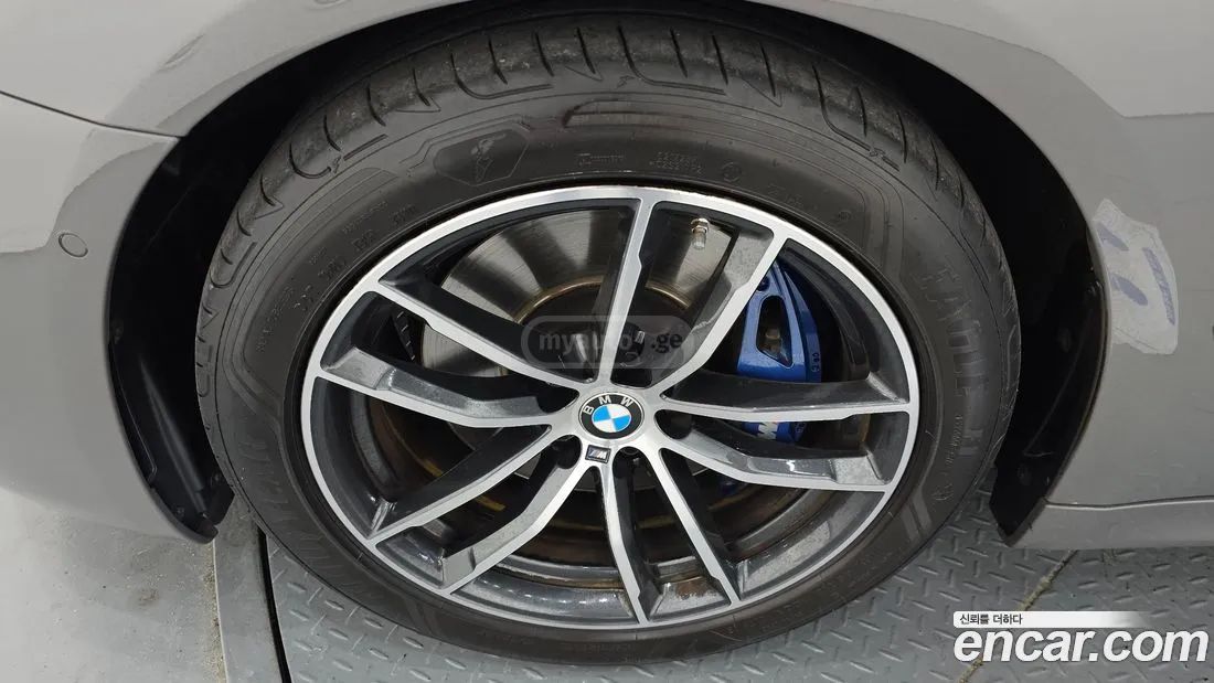 BMW 550 - фото 5