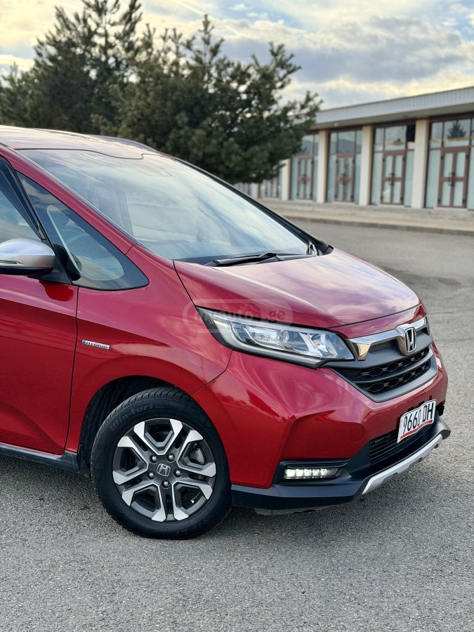 Honda Freed - фото 10