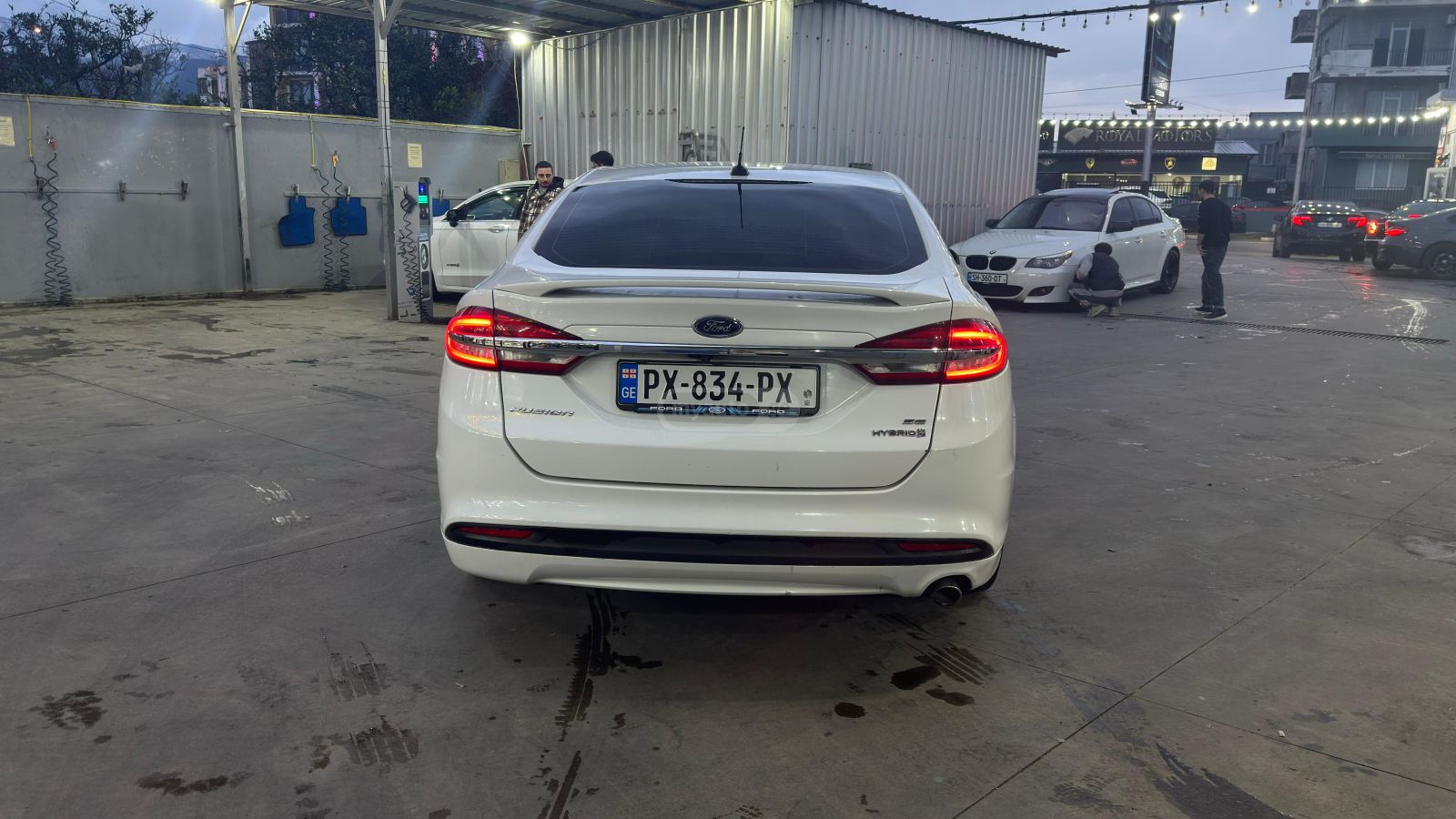 Ford Fusion - фото 3