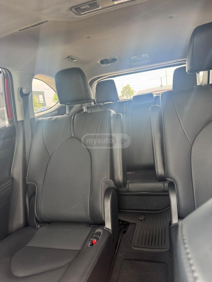 Toyota limited platinium — миниатюра 3