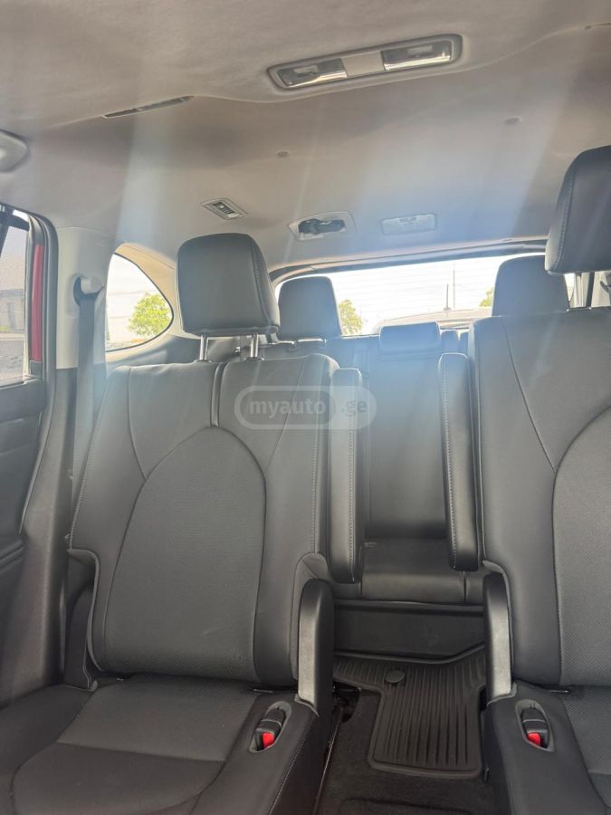 Toyota limited platinium — миниатюра 4