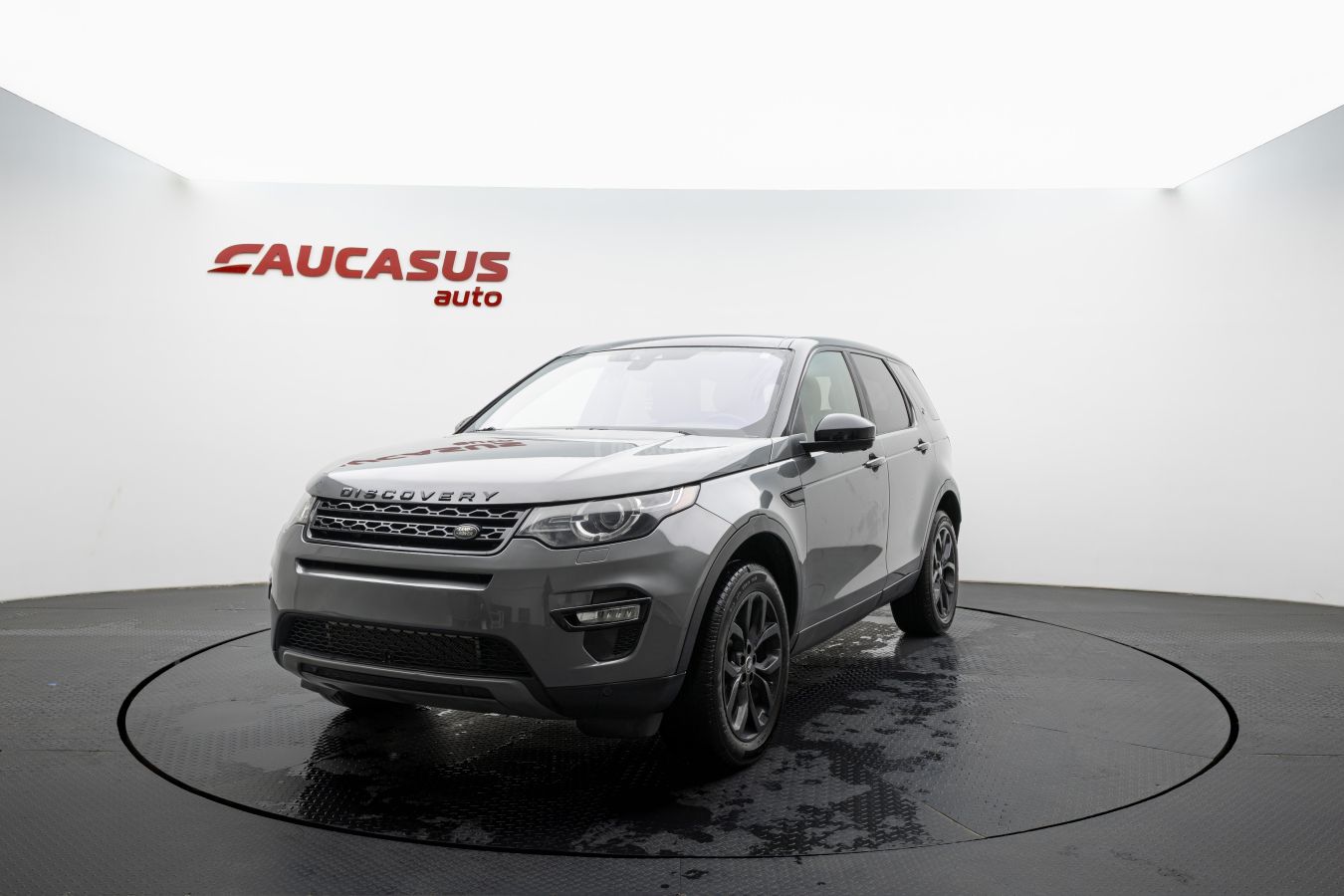 Land Rover Discovery - фото 1