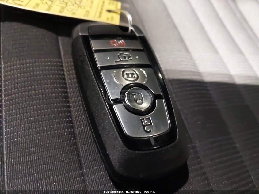 Ford Explorer 2025 — миниатюра 10