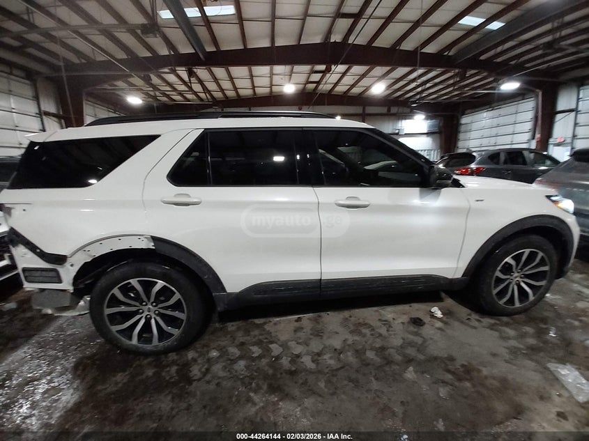 Ford Explorer 2025 — миниатюра 12