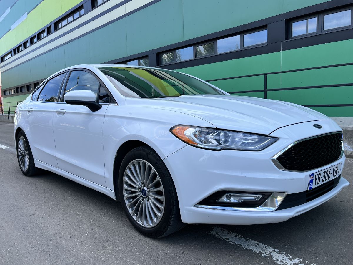 Ford Fusion - фото 11