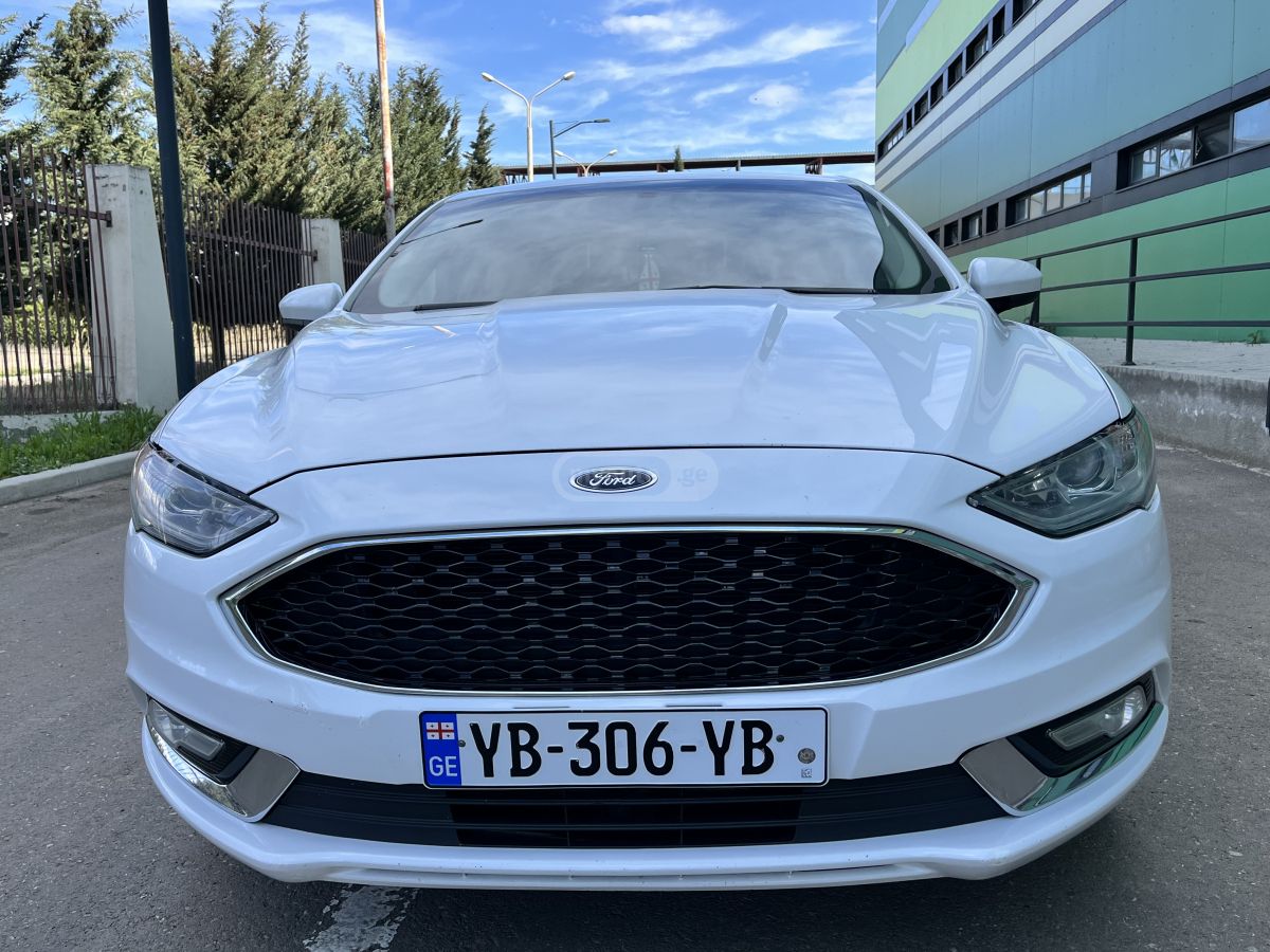 Ford Fusion - фото 13