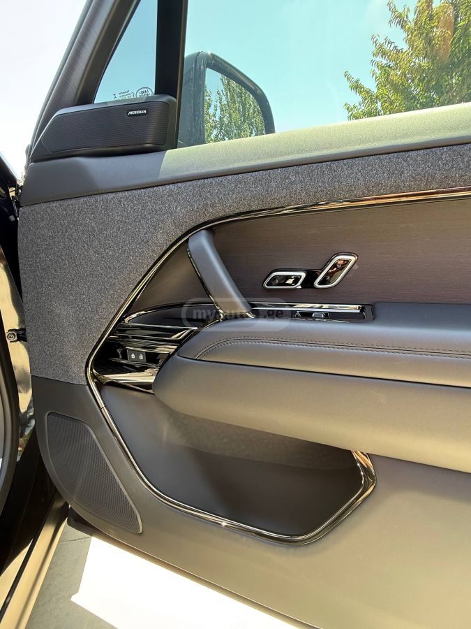 Land Rover P400 SE Dynamic — миниатюра 5