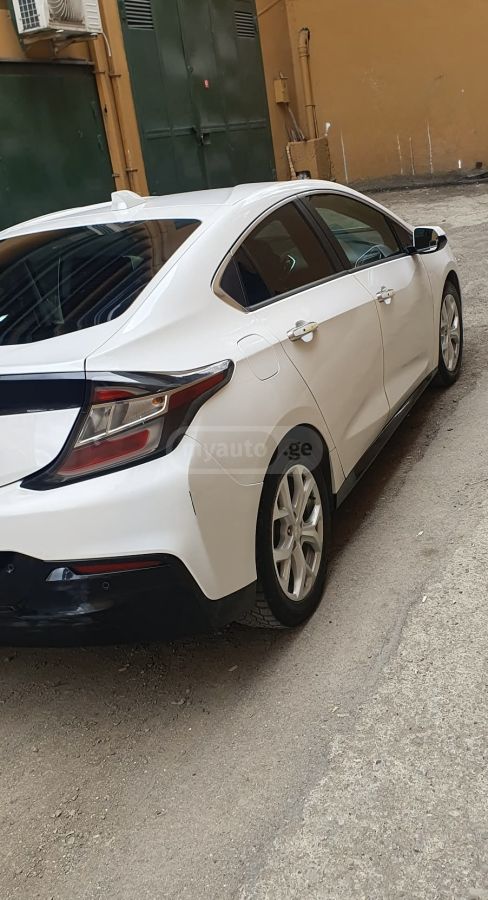 Chevrolet Volt - фото 4