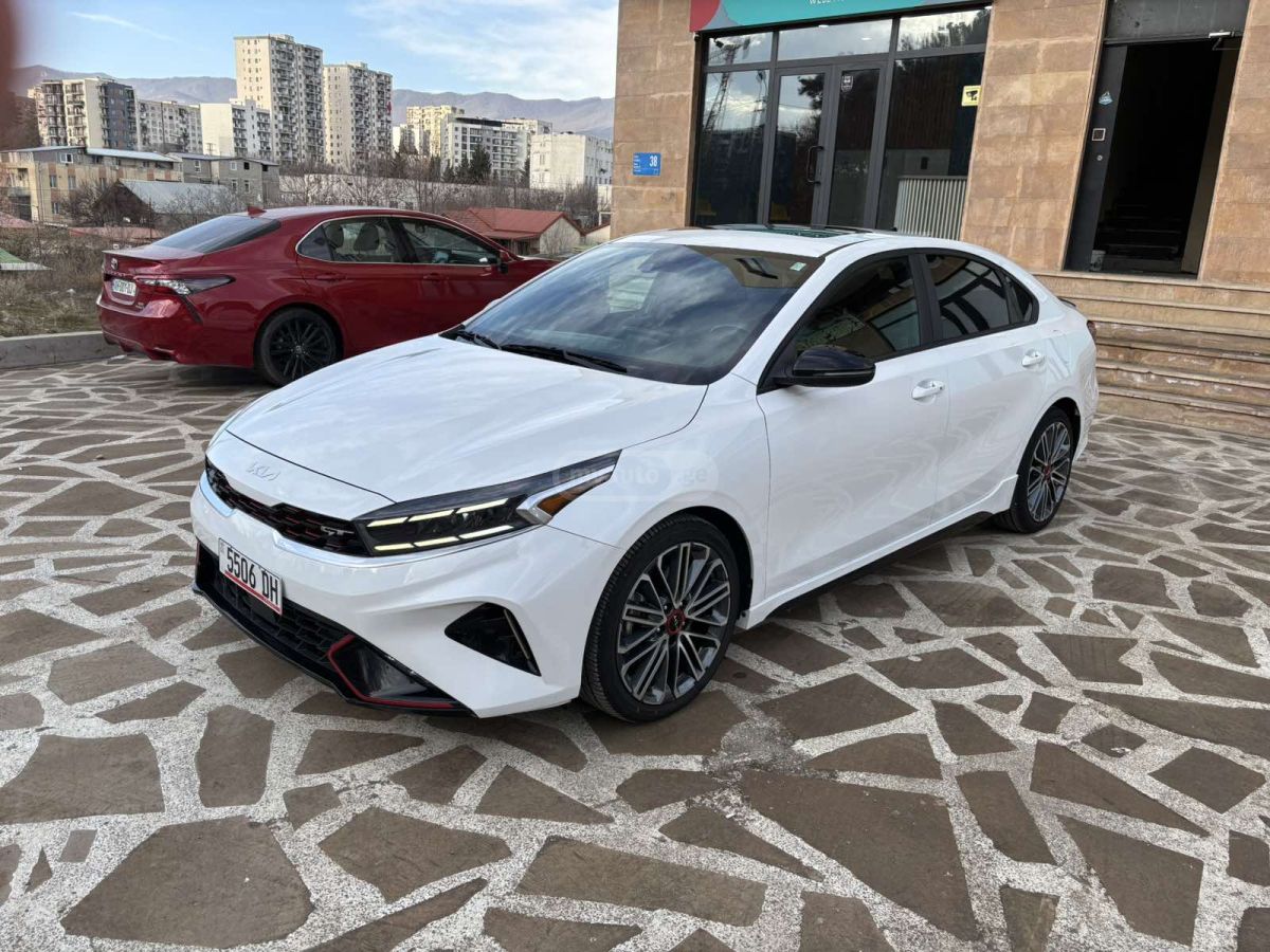 Kia Forte - фото 3