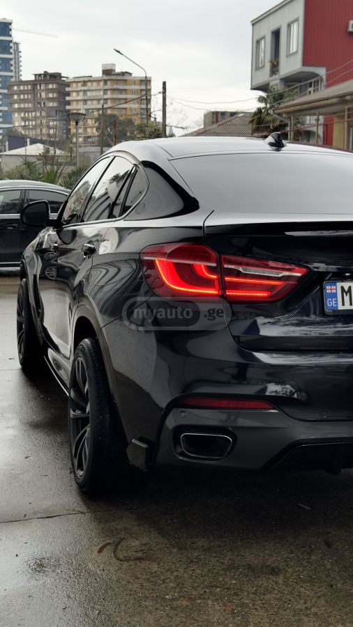 BMW X6 - фото 10
