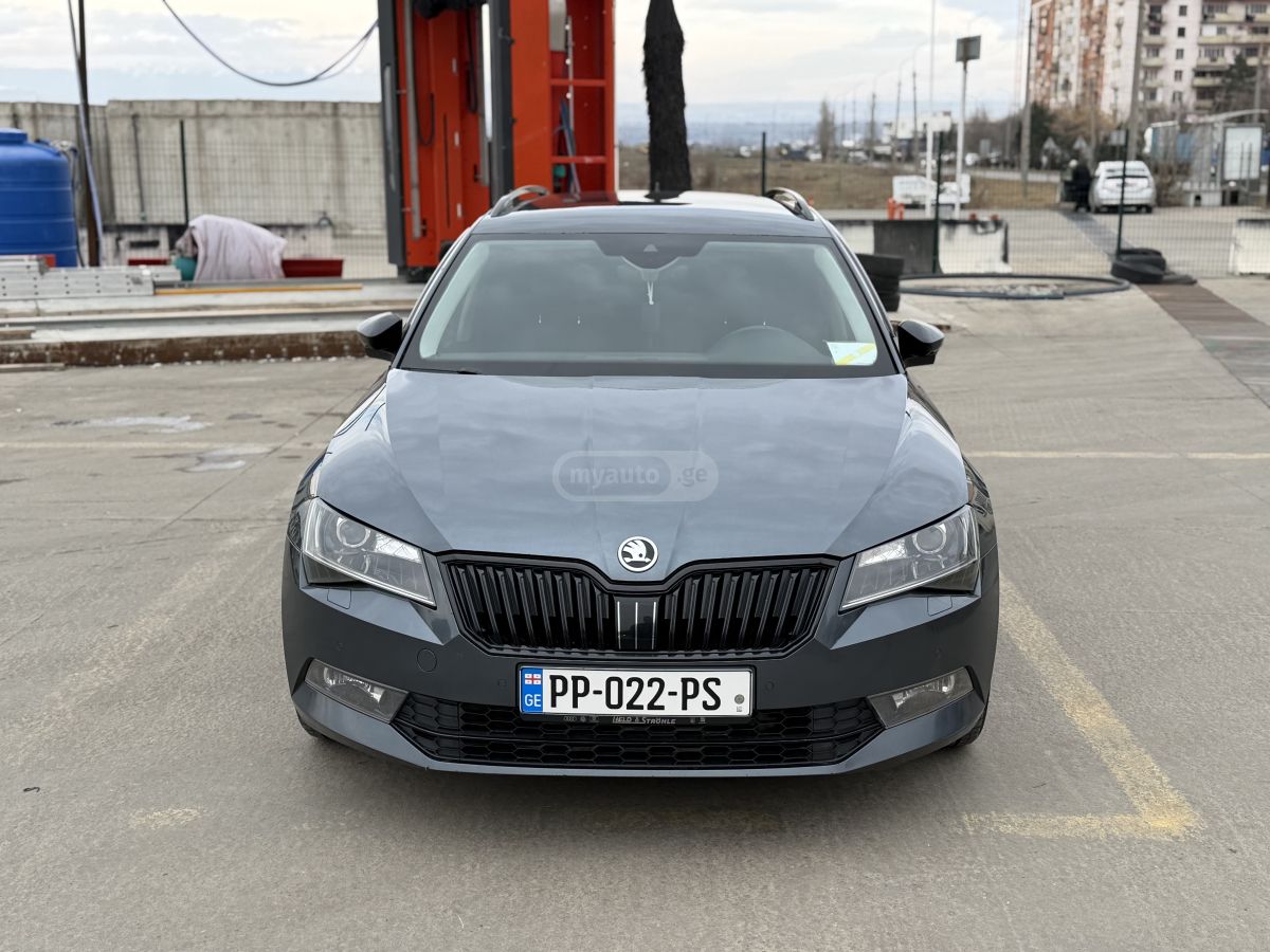 Skoda Superb - фото 2