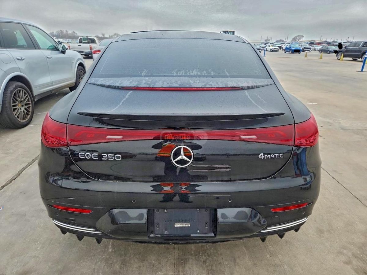 Mercedes-Benz EQE 2024 — миниатюра 8